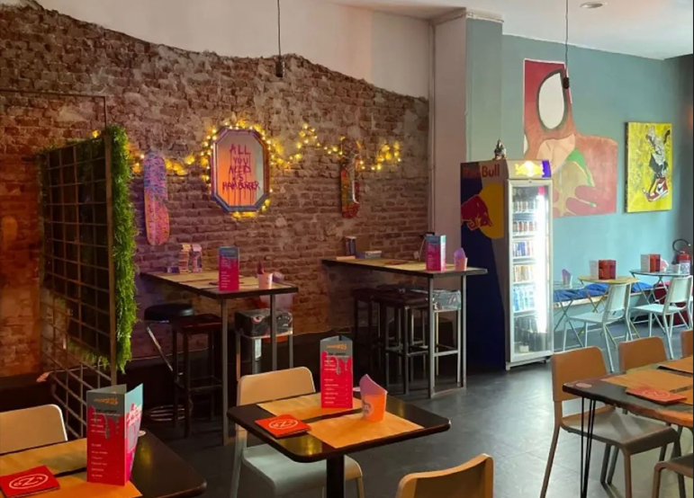 Vendita Ristoranti VENDESI HAMBURGERIA/BIRRERIA  MILANO a Milano (MI)